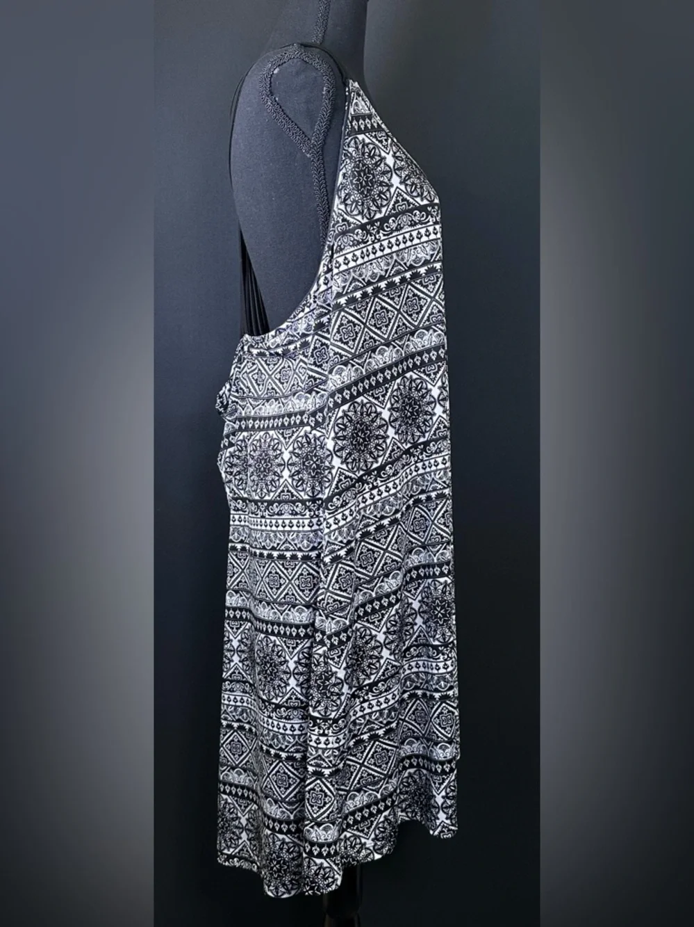 #180-‎ Black & White Patterned Swim Coverup Dress